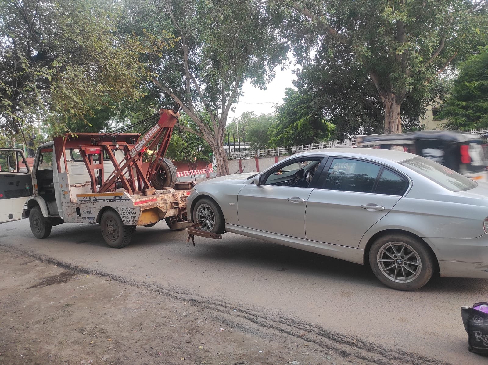 Sai Crane Service Agra - towing and crane work